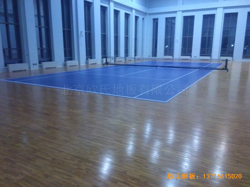 甘肃敦煌大酒店羽毛球馆运动木地板安装案例4