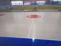 柞木运动篮球地板保养方法