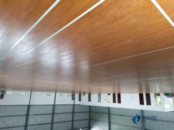 篮球馆木地板耐用吗